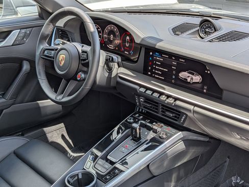 Certified 2025 Porsche 911 Carrera S RWD image 26