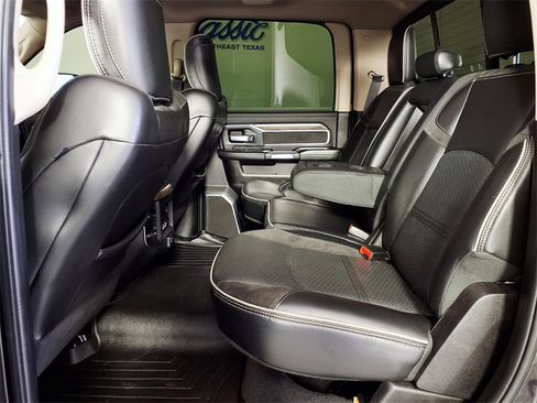 Used 2019 RAM 2500 Laramie image 9