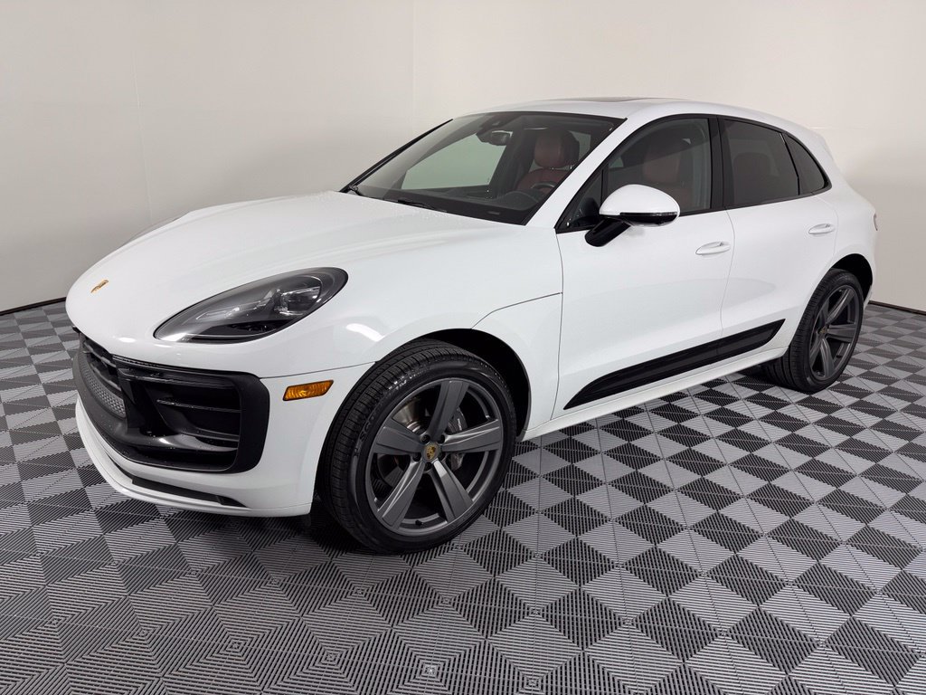 Used 2023 Porsche Macan AWD/4WD image 8