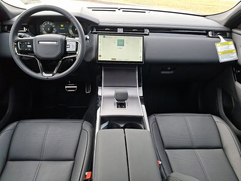 New 2026 Land Rover Range Rover Velar Dynamic SE image 13