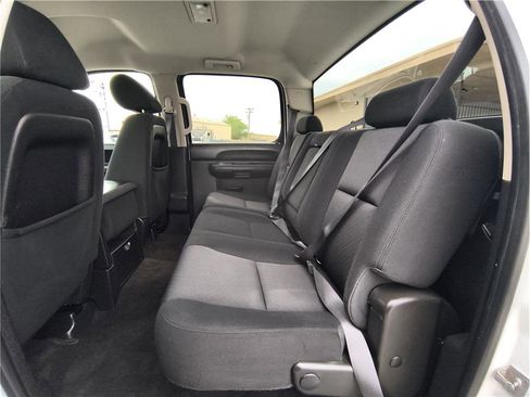 Used 2013 Chevrolet Silverado 2500 LT image 9