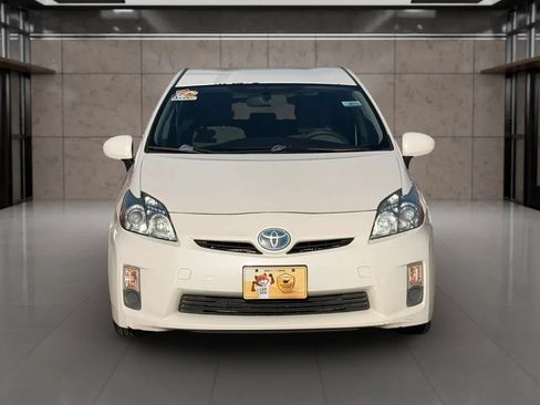 Used 2010 Toyota Prius Five FWD image 3
