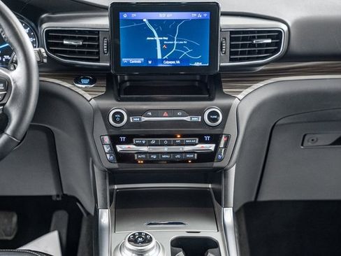 Certified 2020 Ford Explorer Limited image 26