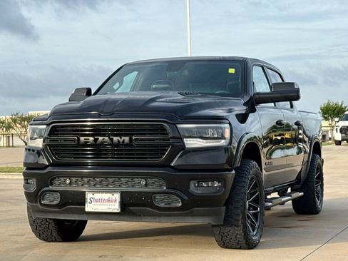 Used 2019 RAM 1500 Laramie RWD image 3