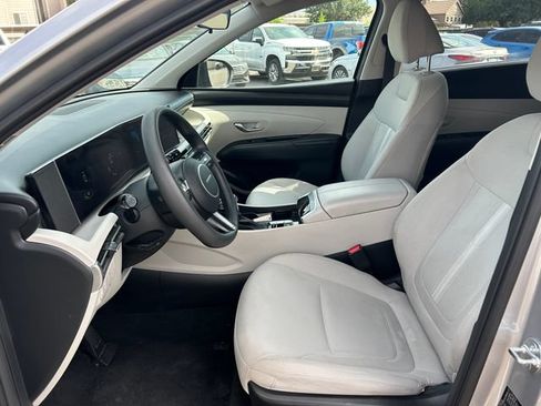 Used 2025 Hyundai Tucson SEL FWD image 27