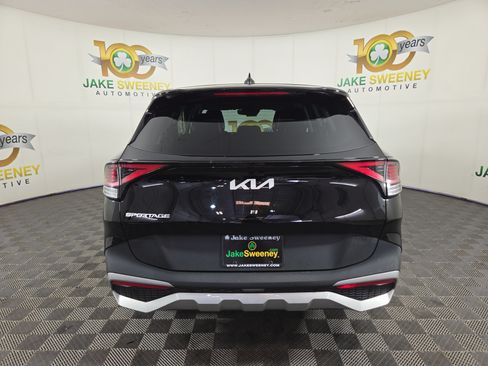 Used 2024 Kia Sportage EX FWD image 7