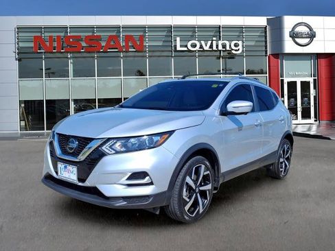 Certified 2022 Nissan Rogue Sport SL AWD/4WD image 1