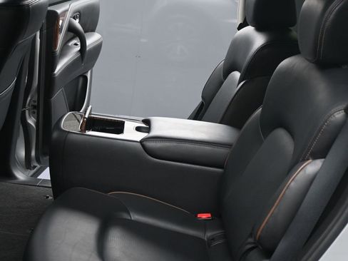 Used 2020 Nissan Armada SL w/ Premium Package image 22