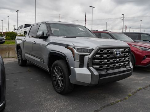 Used 2023 Toyota Tundra Platinum w/ Advanced Package AWD/4WD image 2