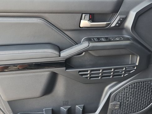New 2026 Toyota 4Runner 4WD image 12
