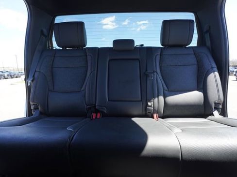 Used 2025 Toyota Tundra Limited AWD/4WD image 32