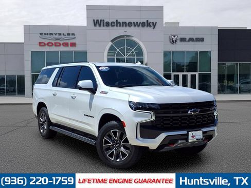 Used 2024 Chevrolet Suburban Z71 w/ Luxury Package AWD/4WD image 1