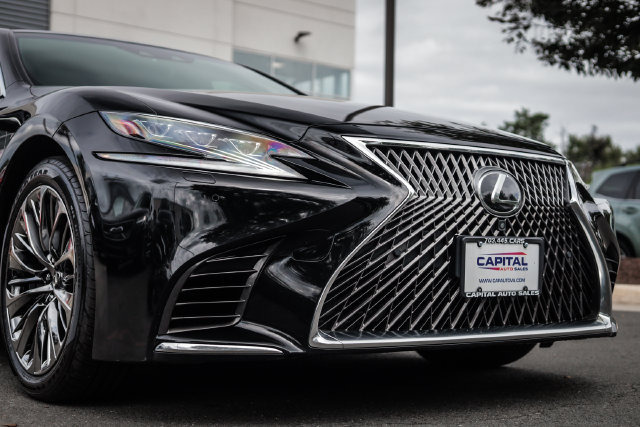 Used 2018 Lexus LS 500 AWD w/ Luxury Package image 12