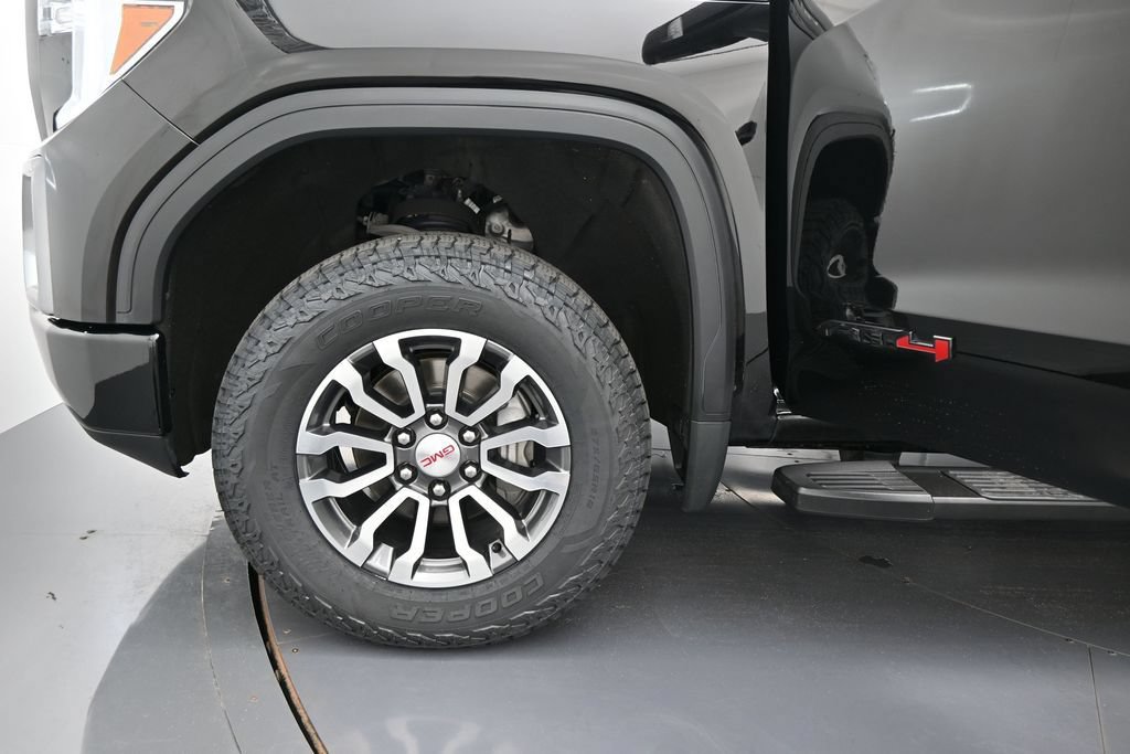 Used 2021 GMC Sierra 1500 AT4 w/ AT4 Preferred Package AWD/4WD image 8