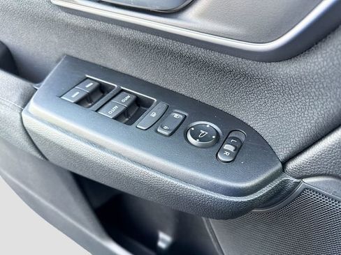 Used 2021 Honda CR-V EX image 17
