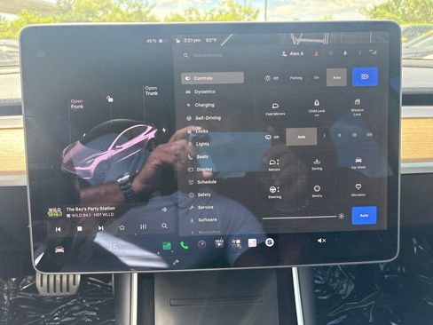 Used 2020 Tesla Model 3 Performance AWD/4WD image 21