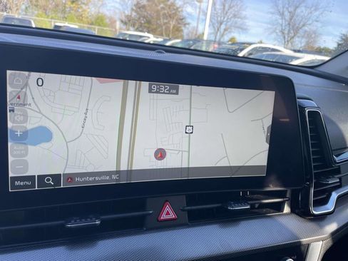 Used 2023 Kia Sportage SX image 39