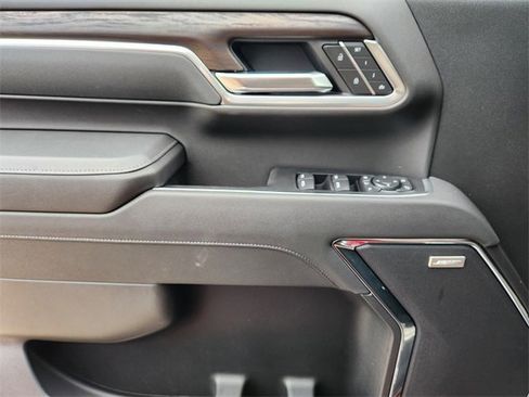 New 2026 GMC Sierra 2500 SLT w/ Texas SLT Premium Package image 18