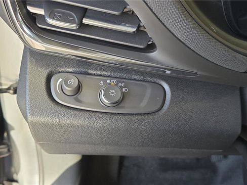 New 2026 Buick Envista Preferred image 25