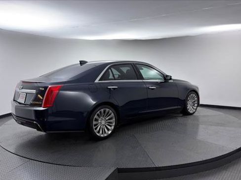 Used 2018 Cadillac CTS Luxury RWD image 8