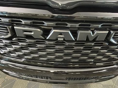 Used 2025 RAM 1500 Big Horn AWD/4WD image 8