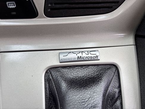 Used 2014 Ford Focus SE FWD image 27