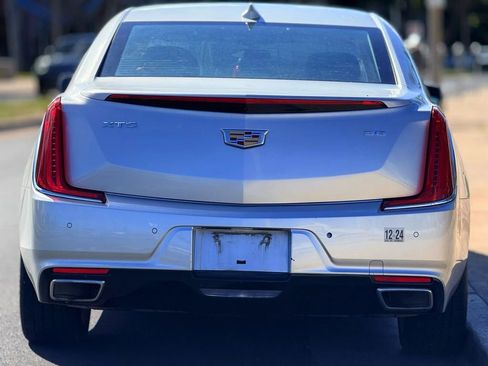 Used 2019 Cadillac XTS Luxury image 4