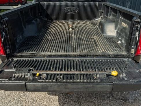 Used 2016 Ford F250 Lariat w/ Lariat Ultimate Package AWD/4WD image 14