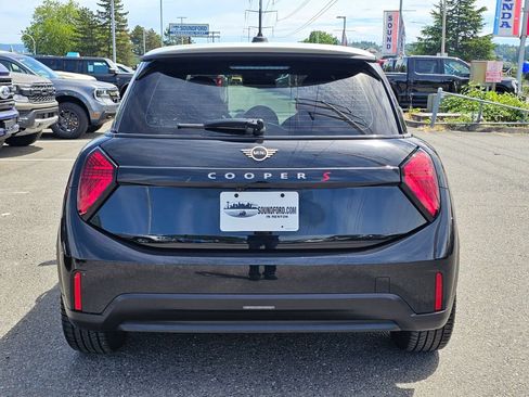 Used 2025 MINI Cooper S FWD image 4