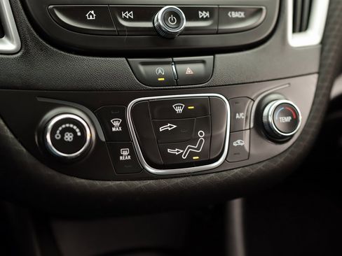 Used 2022 Chevrolet Malibu RS image 15