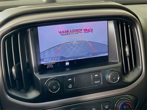 Used 2021 GMC Canyon AT4 image 17