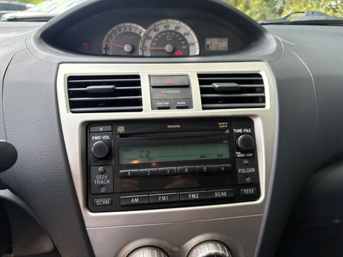 Used 2007 Toyota Yaris Sedan FWD image 12