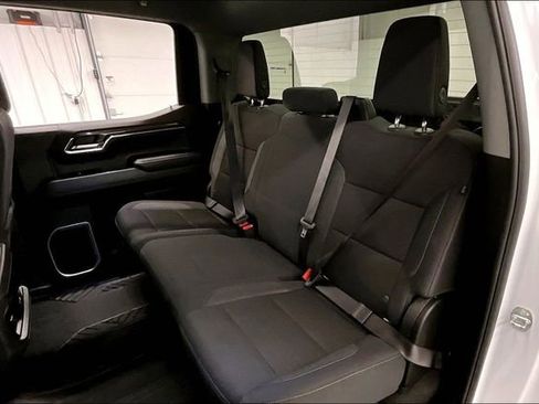 Used 2024 Chevrolet Silverado 1500 RST w/ Z71 Off-Road Package image 22