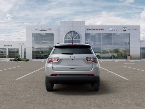 New 2026 Jeep Compass Limited image 7