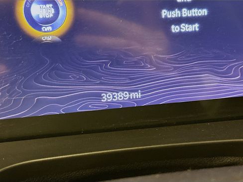 Used 2023 Jeep Grand Cherokee L Limited image 19