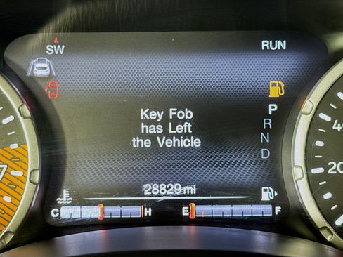 Used 2022 Jeep Renegade Limited w/ Sun, Sound & Wheels Group image 15