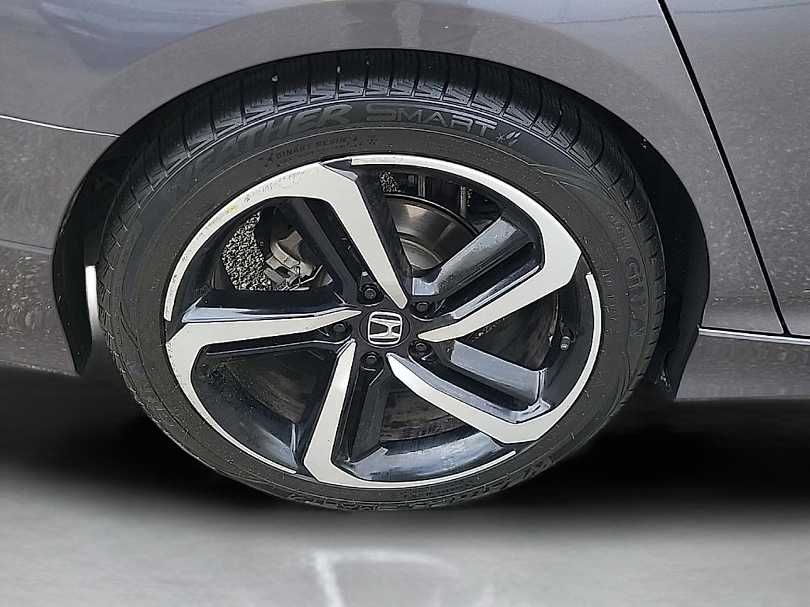 Used 2020 Honda Accord Sport image 9