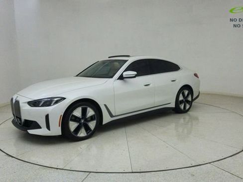 Used 2025 BMW i4 eDrive40 w/ Premium Package RWD image 67