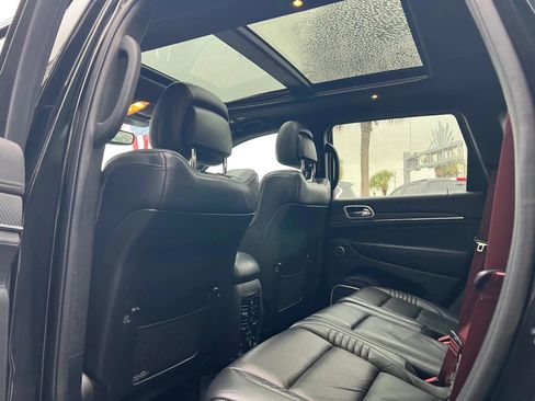 Used 2020 Jeep Grand Cherokee SRT image 22