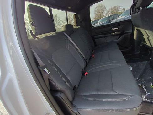New 2026 RAM 1500 Express AWD/4WD image 36