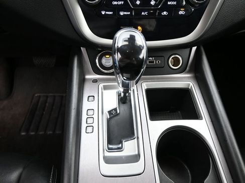 Used 2024 Nissan Murano SV image 27