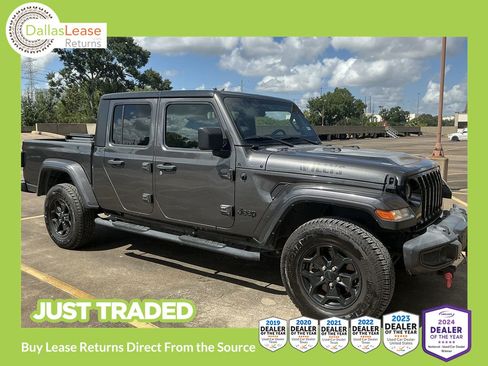 Used 2022 Jeep Gladiator Sport AWD/4WD image 1