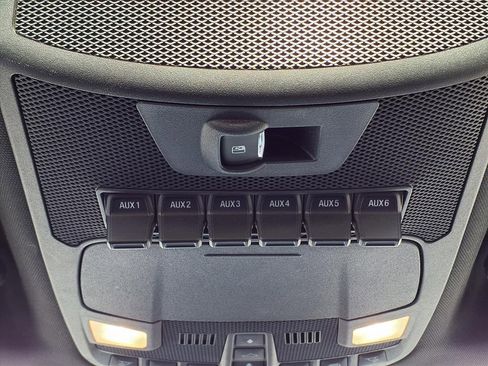 Used 2022 Ford F350 Lariat w/ Tremor Off-Road Package image 33