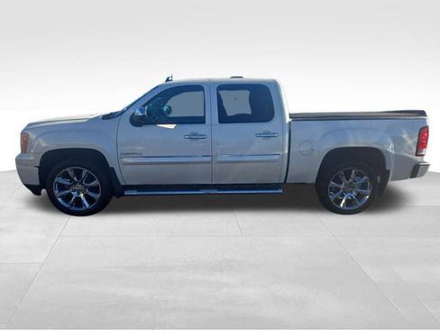 Used 2012 GMC Sierra 1500 Denali image 3