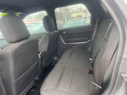 Used 2009 Ford Escape XLT image 13