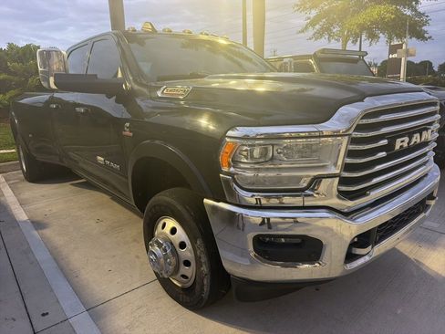 Used 2019 RAM 3500 Limited w/ Max Tow Package AWD/4WD image 1