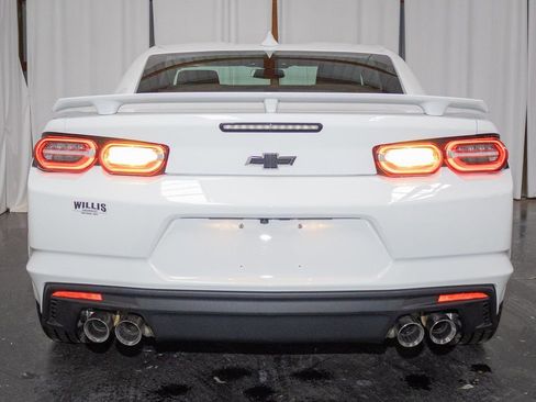 Used 2019 Chevrolet Camaro SS image 3