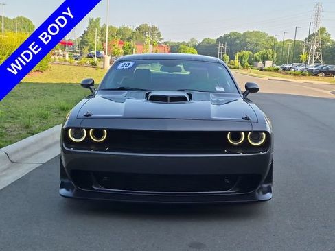 Used 2020 Dodge Challenger R/T Scat Pack RWD image 16