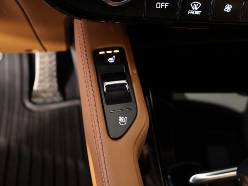 Used 2023 Kia Telluride SX X-Line image 7