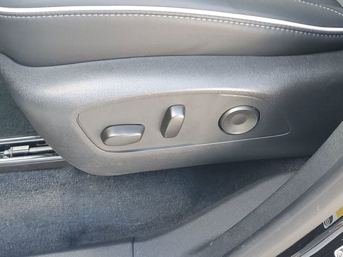 Used 2025 Buick Enclave Preferred image 29